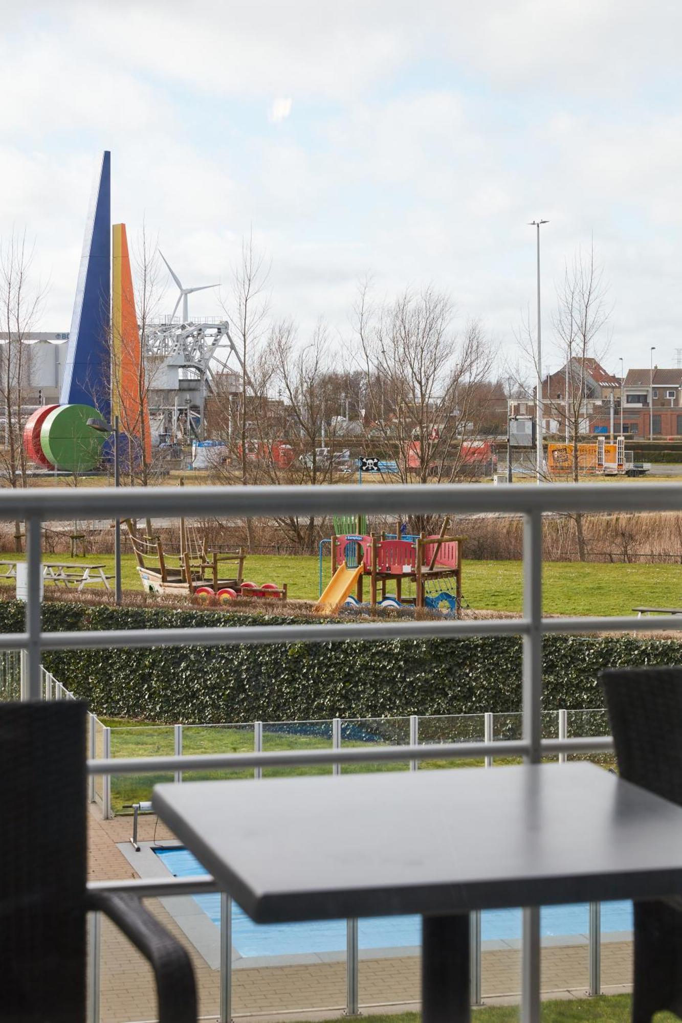 Holiday Suites Zeebrugge Buitenkant foto