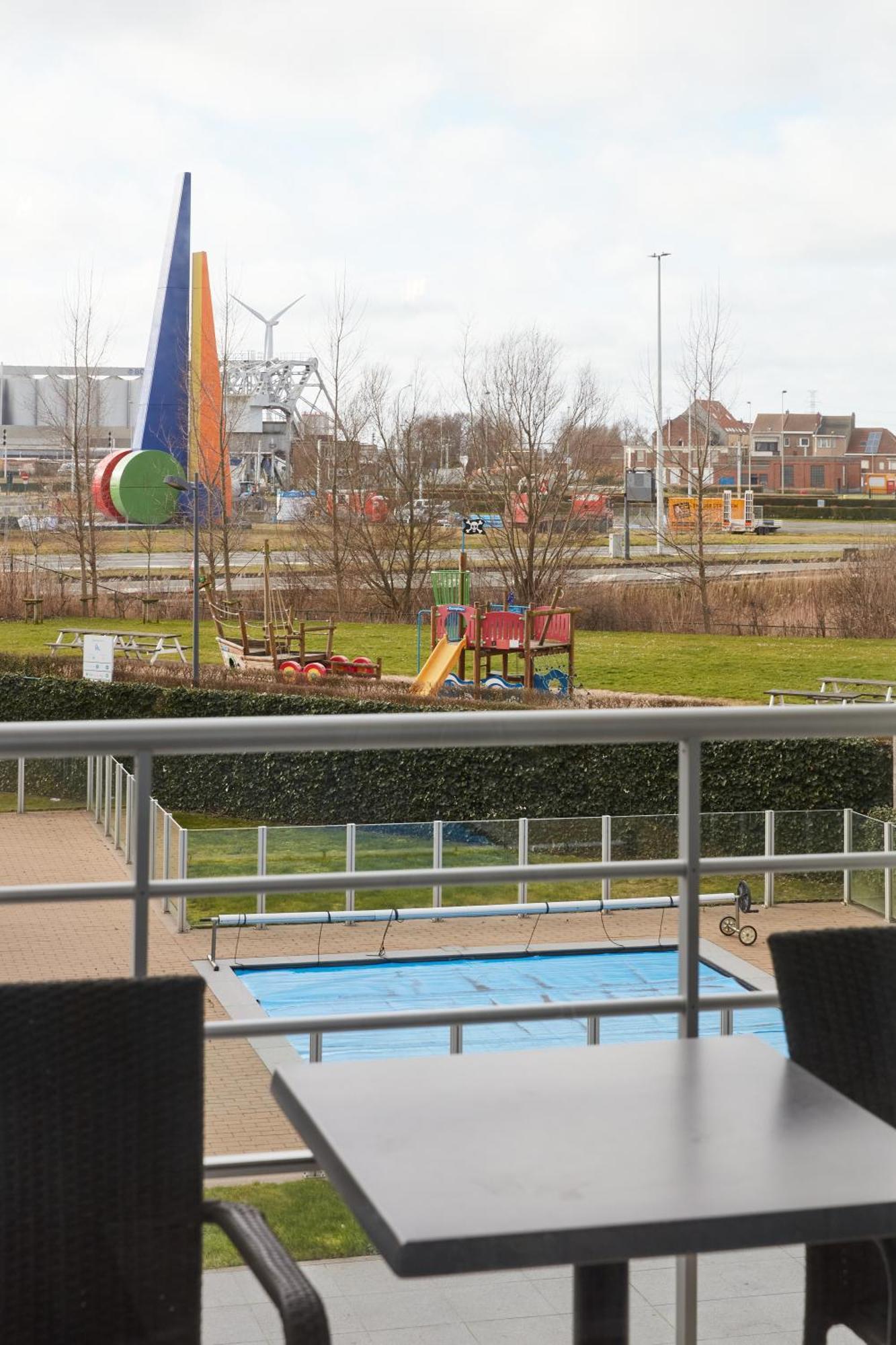 Holiday Suites Zeebrugge Buitenkant foto