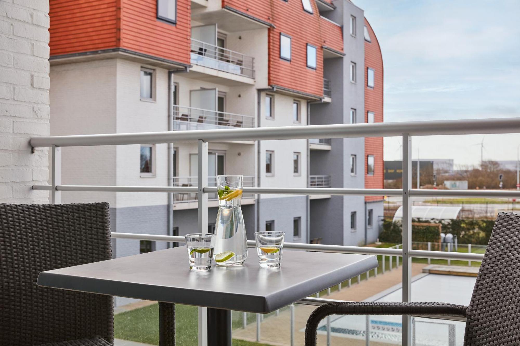 Holiday Suites Zeebrugge Buitenkant foto
